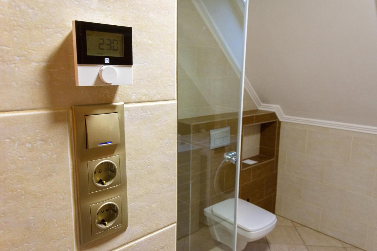 Tulipan Vendeghaz Hotel Orvenyes Ngoại thất bức ảnh
