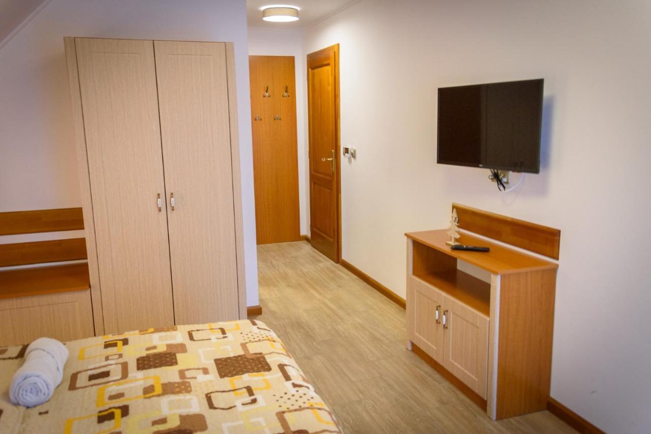 Tulipan Vendeghaz Hotel Orvenyes Ngoại thất bức ảnh